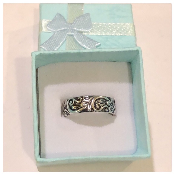 💕Beautiful Sterling Silver Bali Floral Band Ring - Picture 3 of 8